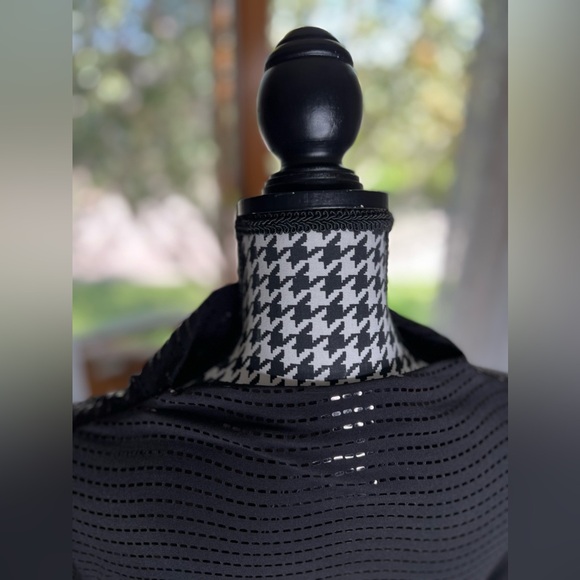 Clara Sunwoo Shimmer Embellished - High Boat Neck Top 🖤🖤🖤 NWT - Picture 10 of 12